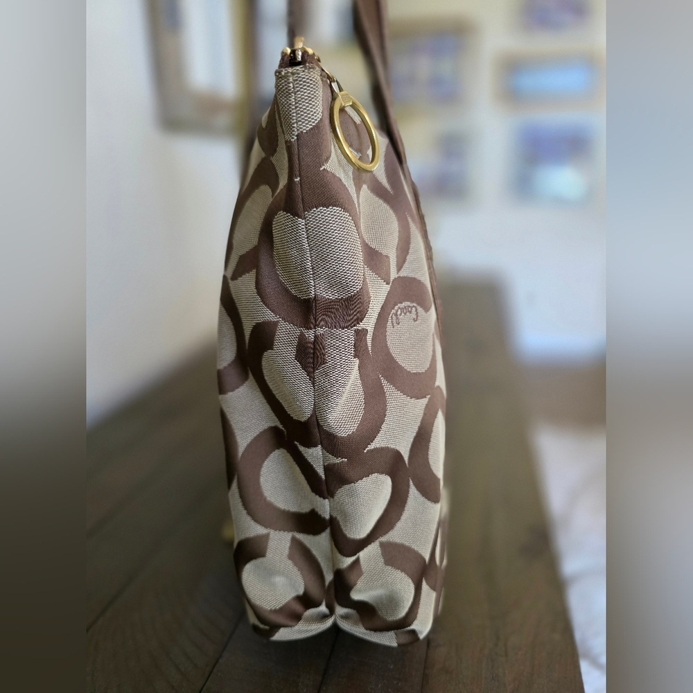 Coach Y2K Poppy Op Art Glam Tote In Metallic Bronze - Picture 6 of 16